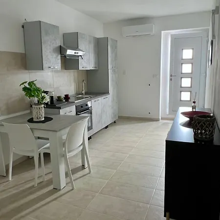 Michele Apartment Foggia